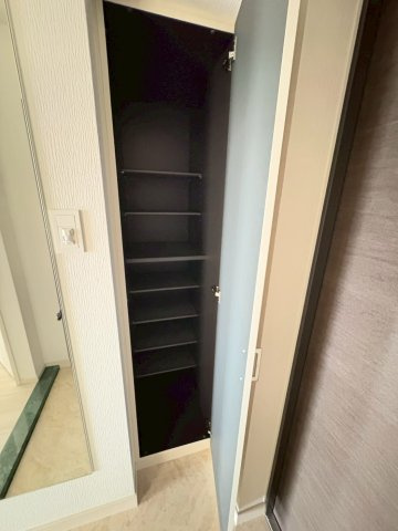 プレジオ西宮北口の収納