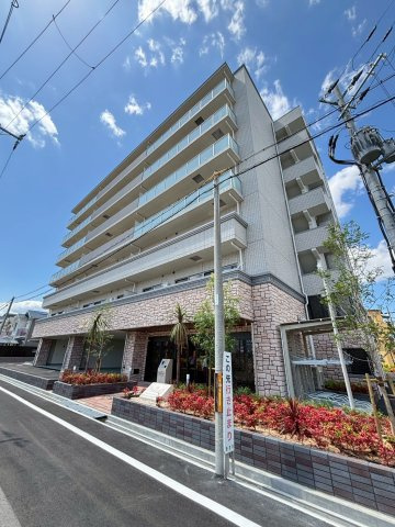 プレジオ西宮北口の外観