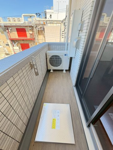 プレジオ西宮北口のバルコニー