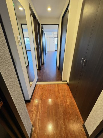 プレジオ西宮北口の玄関