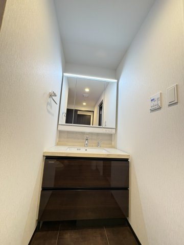 プレジオ西宮北口の洗面所