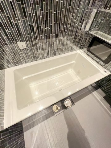 プレジオ西宮北口の浴室