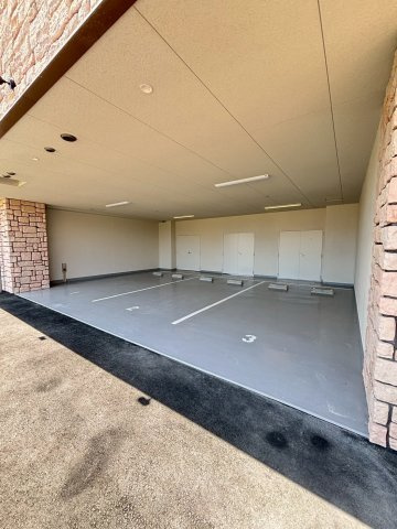 プレジオ西宮北口の駐車場