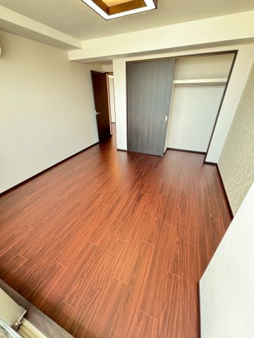 プレジオ西宮北口の寝室