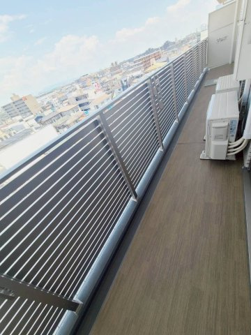 プレジオ西宮北口のバルコニー