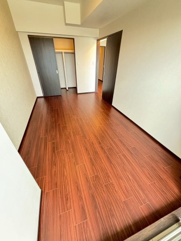 プレジオ西宮北口の寝室
