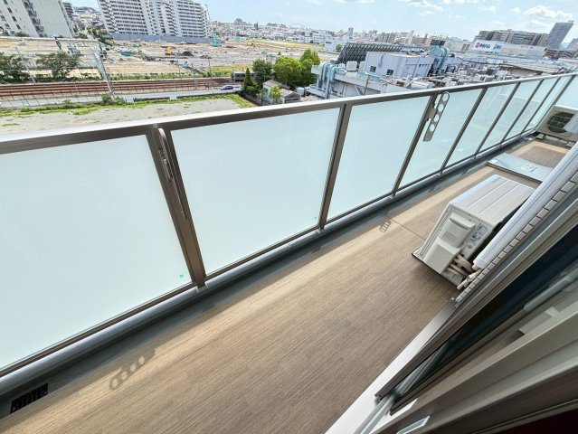プレジオ西宮北口のバルコニー