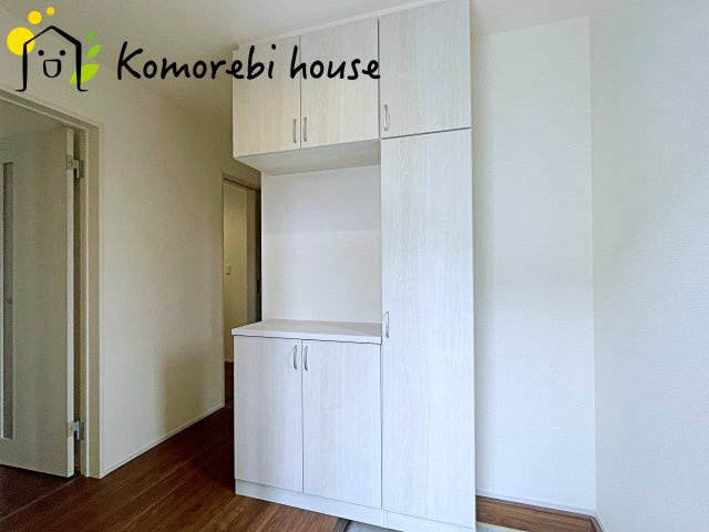 白岡市彦兵衛　新築一戸建て　リーブルガーデン　01の玄関|シンプルで使いやすい玄関です