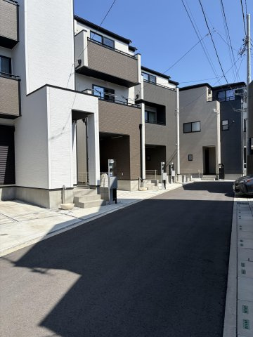 朝霞市膝折町3丁目