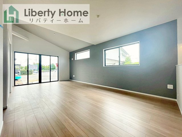 土浦市烏山7期　新築戸建の居間・リビング