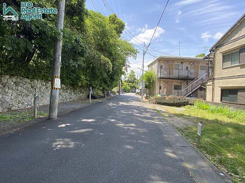鹿ケ谷法然院町 土地の前面道路含む現地写真