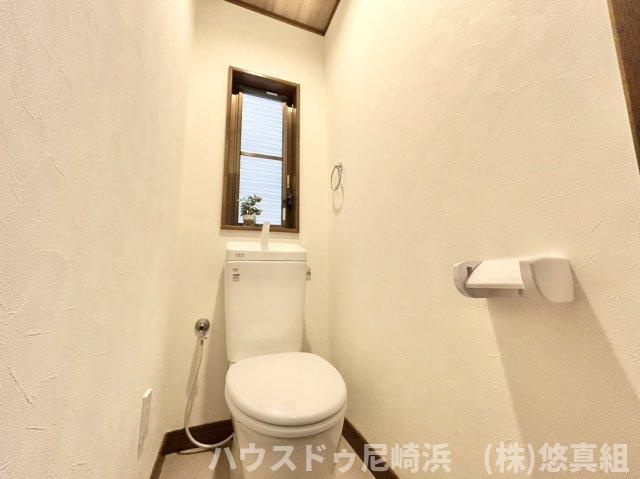 中古テラスハウス　西宮市樋ノ口町２丁目のトイレ|2階トイレ（1階にもございます）