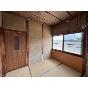四ツ家町貸家　E号棟の内装