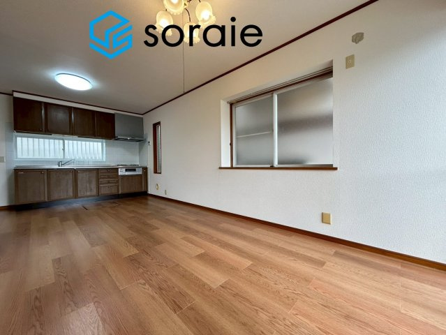 飯能市中山　中古戸建の居間・リビング|6/11撮影