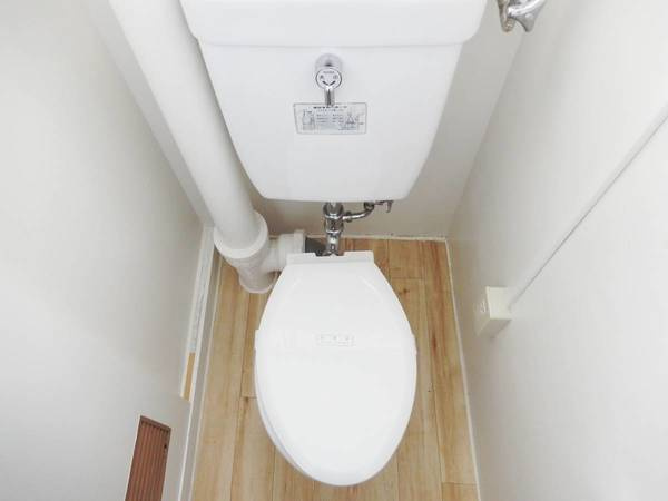 ビレッジハウス中川原2号棟のトイレ|ビレッジハウスの同一物件・同一タイプの間取りの写真です