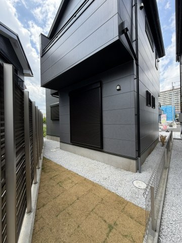 【前面道路含む現地写真】 | 藤沢市長後3期 新築戸建 全3棟