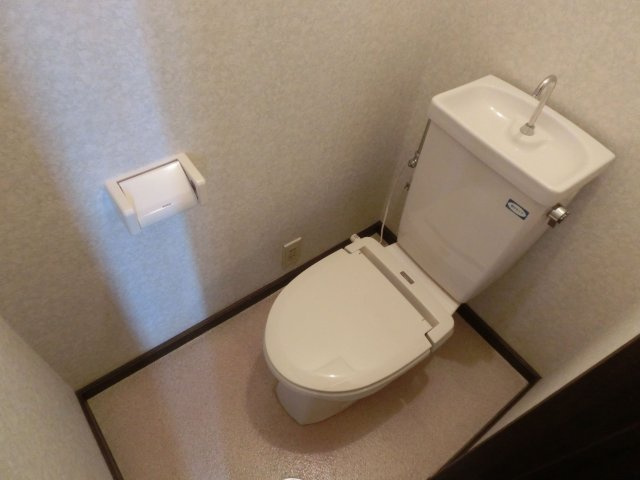 アーバンスターのトイレ|バス・トイレ別です