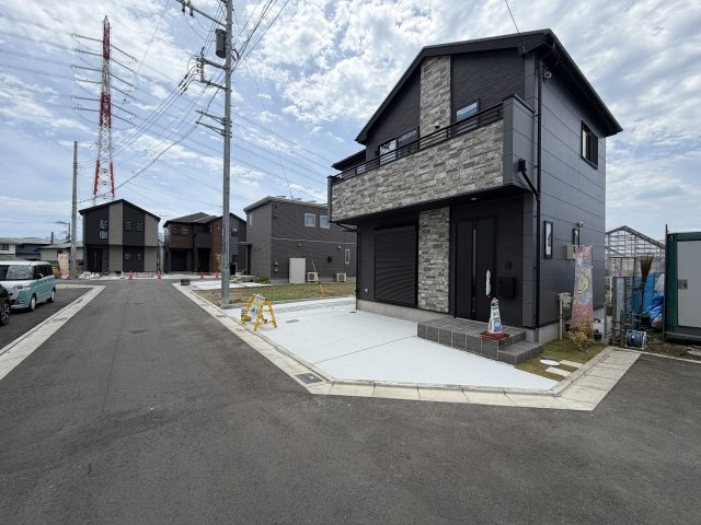 【前面道路含む現地写真】 | 藤沢市長後3期 新築戸建 全3棟