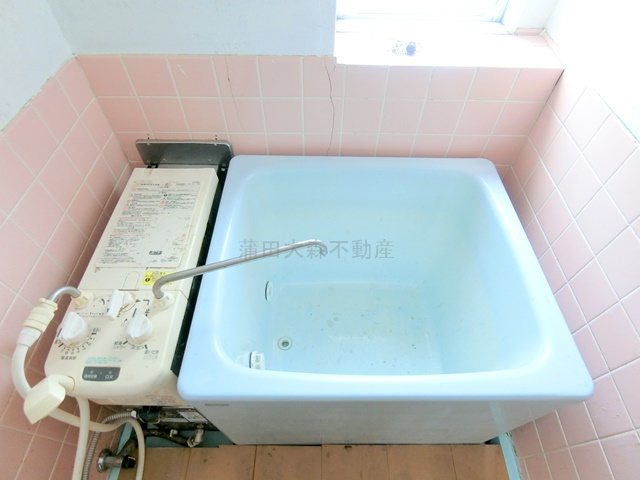 ナカタニビルの浴室