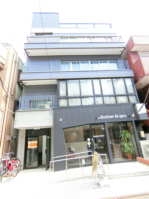 ナカタニビルの外観|1972年4月築　SRC鉄骨鉄筋コンクリート造地上4階建て　
東京都大田区蒲田1丁目　JR京浜東北線蒲田駅徒歩5分、京浜急行本線京急蒲田駅徒歩11分
