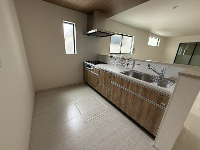 今宿２丁目　新築戸建　３棟のキッチン