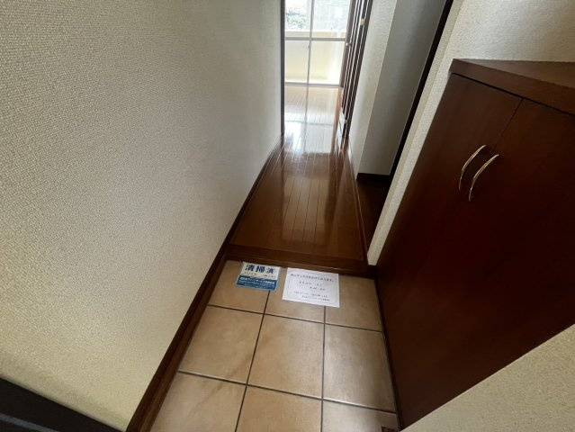 諫早市永昌町の賃貸マンションの玄関