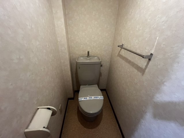諫早市永昌町の賃貸マンションのトイレ
