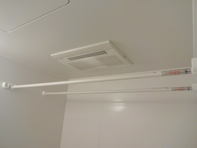 フォルス　ヴィラージュの浴室|★浴室乾燥機付き★