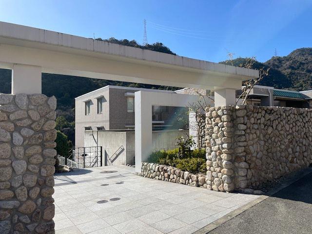 アーバンビュー芦屋山手A棟の外観|きれいな外観です