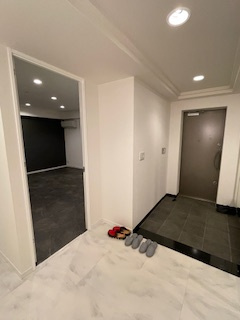 アーバンビュー芦屋山手A棟の玄関|落ち着いた玄関です