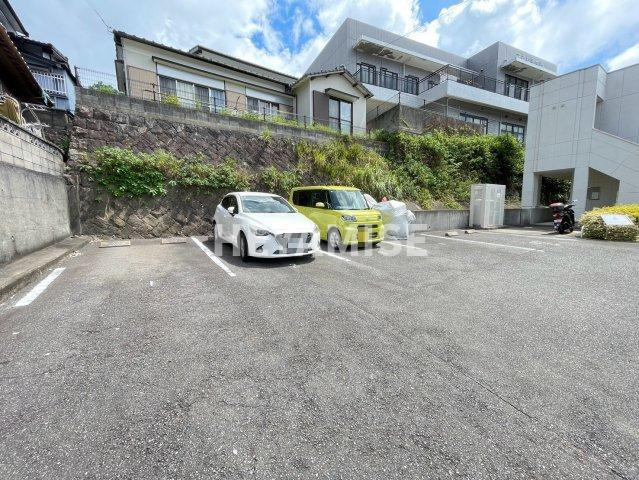 Sunny Place　戸町の駐車場