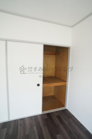 ラグゼコート伊丹の収納