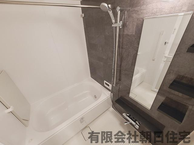【浴室】 | アルファステイツ松江駅南5F(実需) | 日々の疲れを癒すお風呂付です
