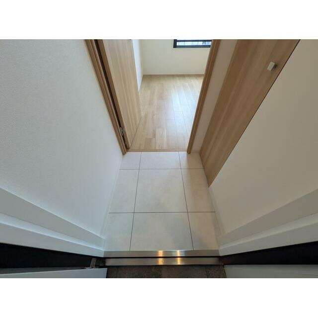 ＡＬＥＲＯ　ＢＡＳＥ　Ｓａｓａｚｕｋａ　Ｓｏｕｔｈの玄関
