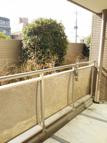 サンハイク7東小金井のバルコニー|別部屋の写真です