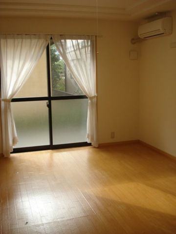 シスラクレシアの洋室