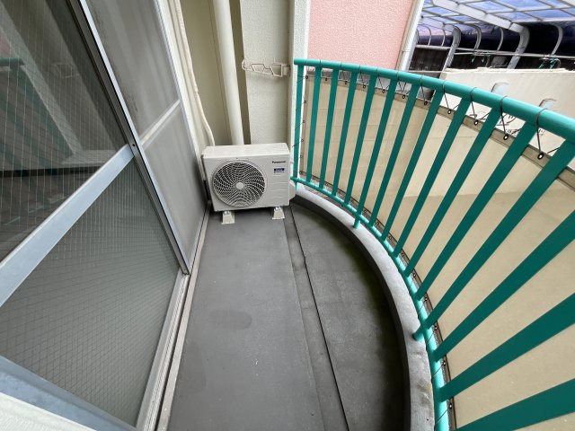ハローハイツのバルコニー