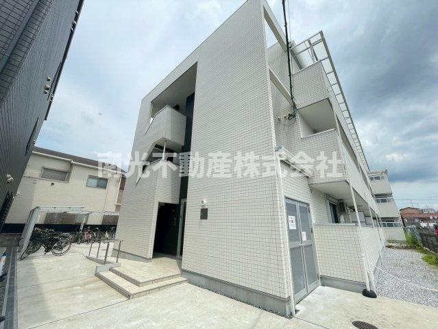 リビングライフ長瀬EASTⅡ