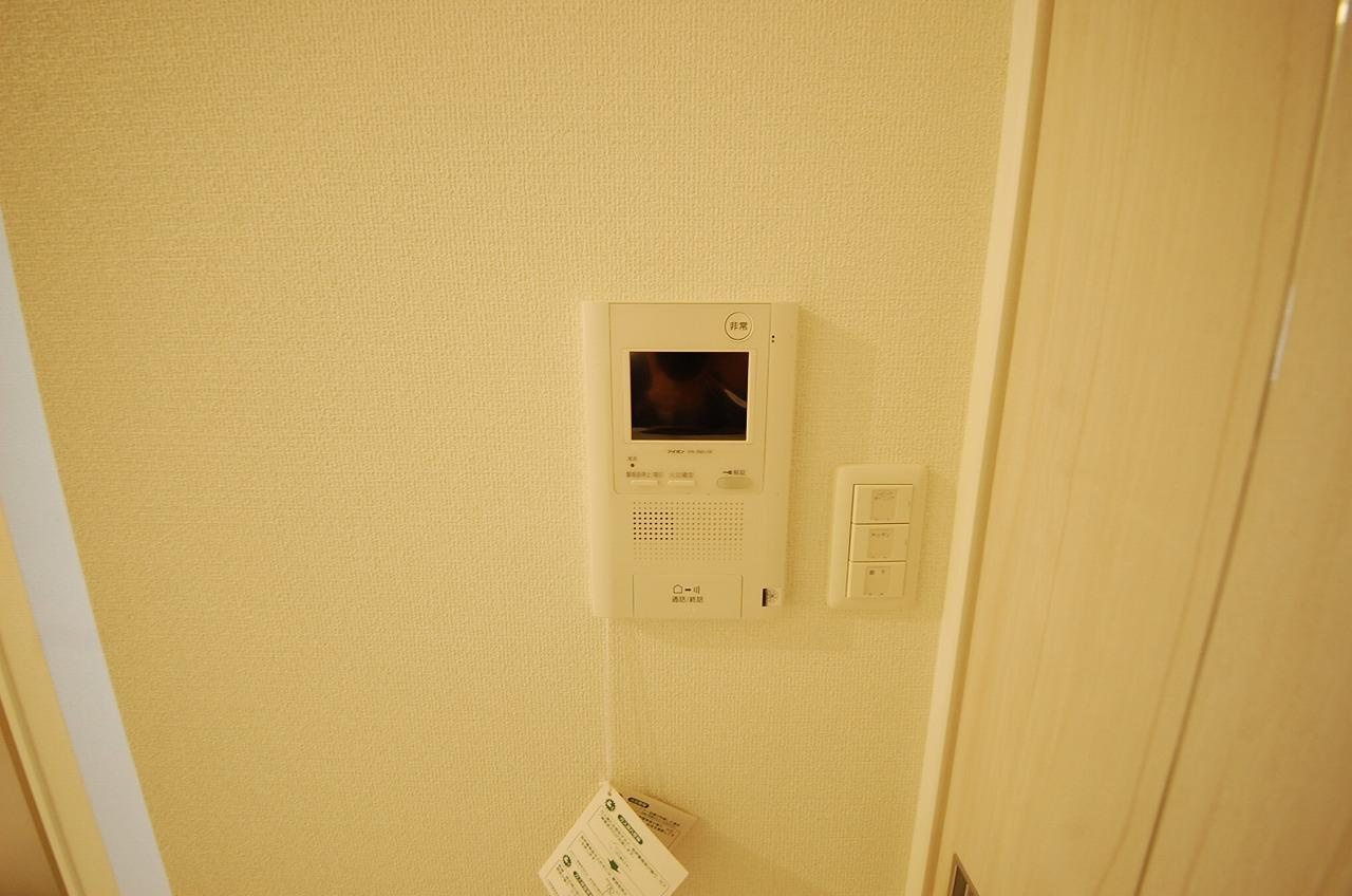 ミュプレ北浜EASTのセキュリティ|ミュプレ北浜EAST　モニター付きインターフォン