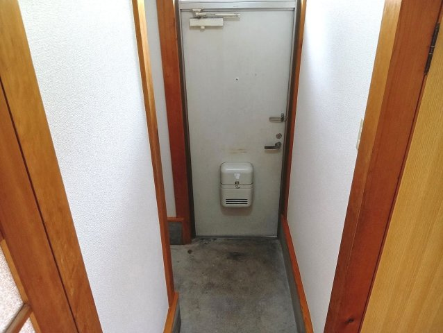 高知市東石立町賃貸一戸建て3DK1の玄関