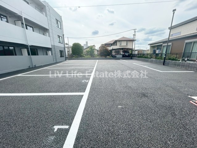 Ｖｉｅｗ新小平の駐車場