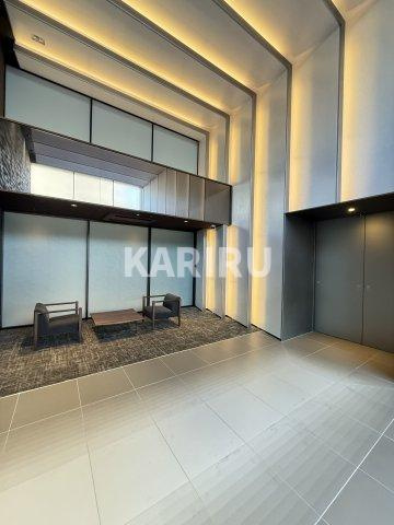 スプランディッド京橋EASTのロビー