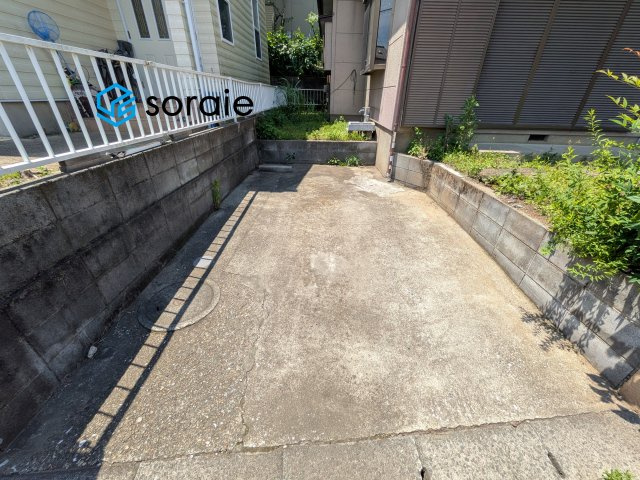 日高市高萩　中古戸建の駐車場|6/13　撮影