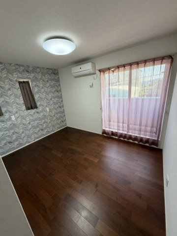 中古住宅　堀津町前谷の洋室|2階