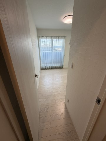 中古住宅　堀津町前谷の洋室|2階