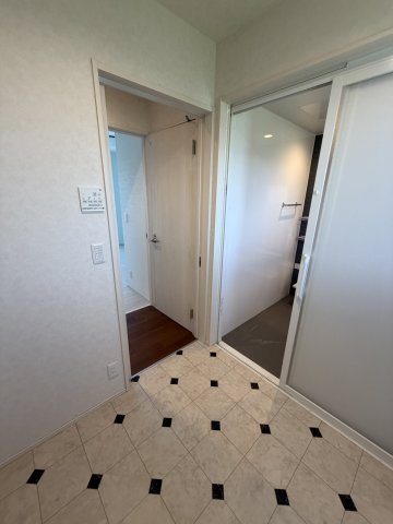 中古住宅　堀津町前谷の脱衣所|2階