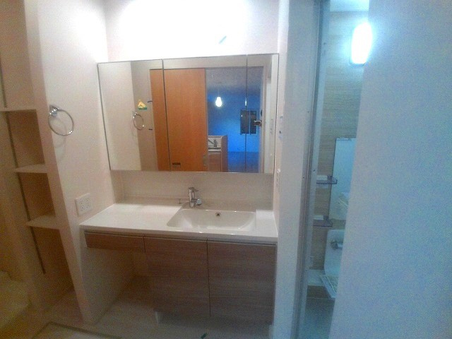 ブランシェ本町の洗面所