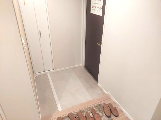 ライオンズマンション宝塚売布A棟の玄関