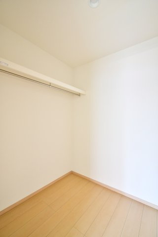 第10上尾緑丘　全3棟　B号棟の収納