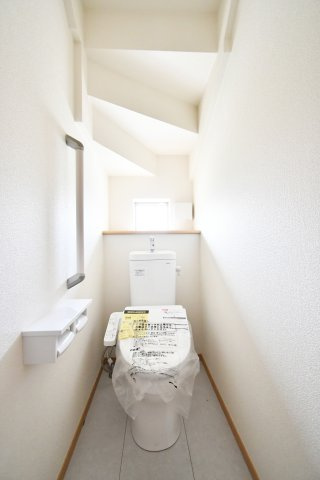 第10上尾緑丘　全3棟　B号棟のトイレ
